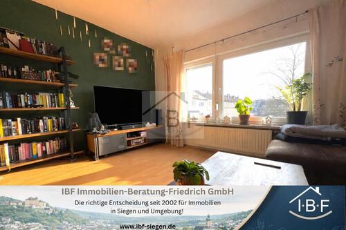 Foto - Komfortabel & zentral: Geräumige 3-ZKB-Wohnung in Siegen