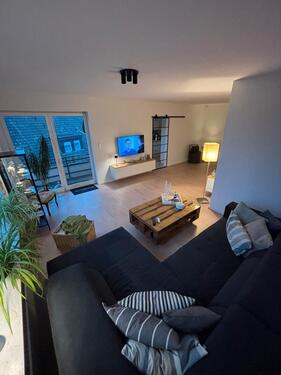 Foto - Wohnung (Dachgeschoss) 75qm - 750,00&nbsp;EUR Kaltmiete, ca.&nbsp; 75,00&nbsp;m&sup2;