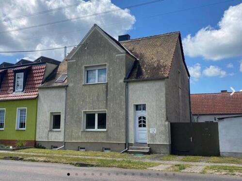 Foto - Doppelhaushälfte in Meinsdorf (Dessau-Roßlau), Garten, Garage