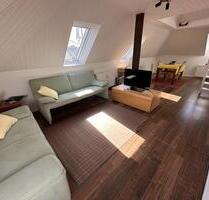 Möblierte Wohnung, gemütliches Altbau-Dachgeschoss Studio - Bremen Neustadt