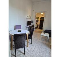 VOLLMÖBILIERTE WOHNUNG OSTWALL - 1.000,00&nbsp;EUR Kaltmiete, ca.&nbsp; 70,00&nbsp;m&sup2; in Krefeld (PLZ: 47803) Benrad