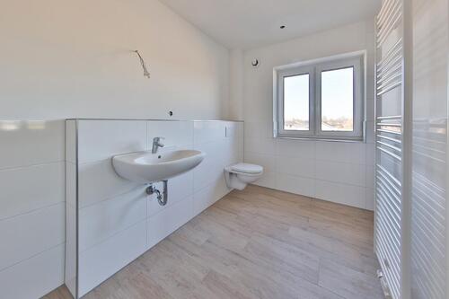 Foto - Etagenwohnung in Hohn zur Miete