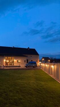 Foto - Großes Gewerbegrundstück, ca. 1000 m2 mit großem Gewerberaum, zu vermieten!