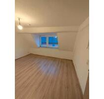 Wohnung zu vermieten 40 m2 und ein 32 großer Balkon 30m2 - Altenkunstadt