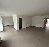 Helle 90 m² Erdgeschosswohnung in Hüllhorst-Holsen
