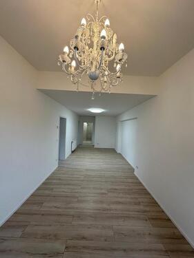 Foto - 3 Zimmer Wohnung Kernsaniert - 720,00 EUR Kaltmiete, ca.  62,00 m²