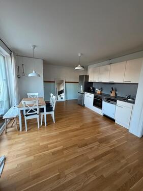 Foto - Zwischenmiete- helle 2-Zimmer-Wohnung (1Jahr, möbliert,Flughafen)
