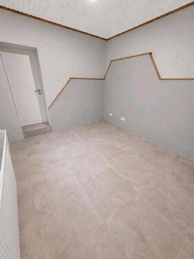 Foto - Modern renovierte EG-Wohnung mit eigenem Eingang in Breidenstein