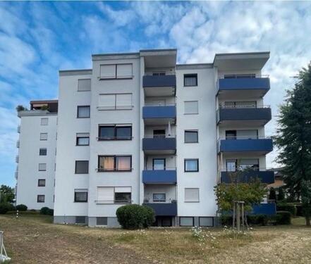 Foto - VON PRIVAT 3+1 Zimmer-Wohnung mit Balkon, Hobbyraum, Abstellraum