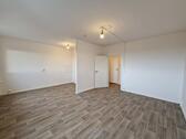 Foto - *Ab 15.12.2025 - 1 Zimmer-Wohnung anmieten und 2 NKM frei erhalten*