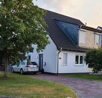 Mit Blick ins Grüne: Modernisierte DHH in Rtg. Lintorf - Ratingen