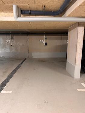 Foto - Tiefgaragenstellplatz mit Wallbox zu vermieten