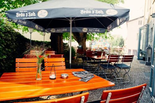 Foto - Restaurantfläche mit Biergarten