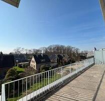 Ein neuer Platz für Ihre Familie - Moderne 4-Zimmer-Wohnung mit großem Küchenbereich und Balkon - Bergisch Gladbach Alt-Frankenforst