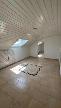 Foto - 3 Zimmer Dachgeschoßwohnung zur Miete in Marbach am Neckar