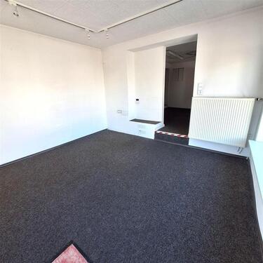 Foto - 6 Zimmer Mehrfamilienhaus, Wohnhaus in Ansbach