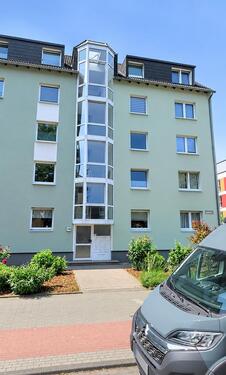 Foto - Renovierte 1-Zimmerwohnung mit Stellplatz und Einbauküche