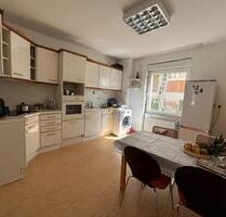 Schöne 2-Zimmer-Wohnung in Weinheim, voll möbliert, direkt am Hbf