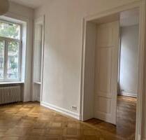Schöne, helle Büroräume, 2 Zimmer, Altbau in Hannover List