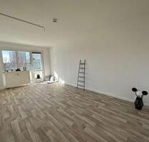 Kleine 2 Raum Wohnung mit Balkon - Dessau-Roßlau