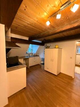Foto - 1 Zimmer Dachgeschoßwohnung zur Miete in Burglengenfeld