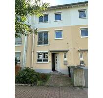 Familienfreundliches Niedrigenergie-Reihenmittelhaus - Darmstadt Darmstadt-West