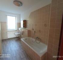 Wohnung zu vermieten - 300,00&nbsp;EUR Kaltmiete, ca.&nbsp; 50,00&nbsp;m&sup2; in Schmölln (PLZ: 04626)