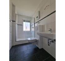 Ruhige Wohnlage mit zentraler Anbindung! Umfangreich renovierte 2-Zimmer-Wohnung mit Balkon - Bergkamen