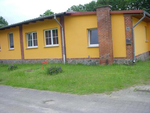 Foto - Einfamilienhaus 120m2 mit Garage und Nebengebäude ab 1.6.2026 zu