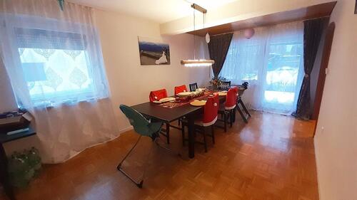Foto - 5 Zimmer Einfamilienhaus in Besigheim