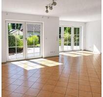 Hochwertige 3 Zimmerwohnung mit Garten - Schorndorf