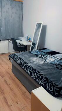 Foto - 01631682401 - 570,00 EUR Kaltmiete,