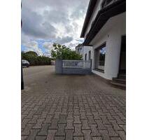 Attraktives Kosmetikstudio - 970,00&nbsp;EUR Kaltmiete, ca.&nbsp; 80,00&nbsp;m&sup2; in Lampertheim (PLZ: 68623)
