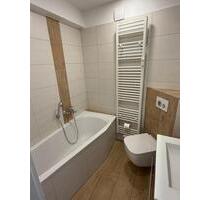 Schöne 3 Zi-Wohnung mit Balkon im Zentrum - Hildesheim