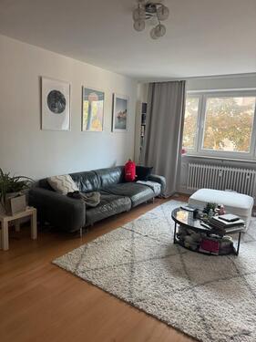 Foto - Möblierte 2,5 Zimmer Wohnung - 1.300,00 EUR Kaltmiete,