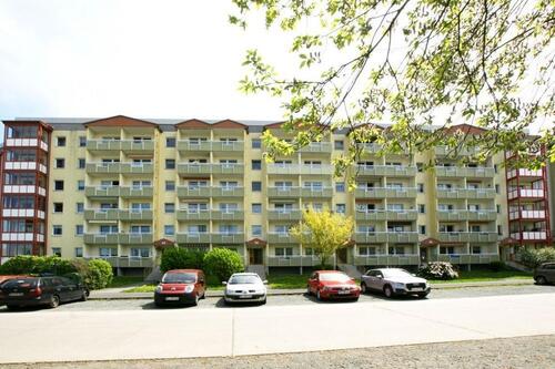 Foto - Gemütliche 1-Zimmer-Wohnung mit Balkon und traumhaftem Ausblick über Plauen