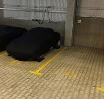 PKW-Stellplatz speziell für Oldtimer- u.Youngtimer mit 24h Zugang - Veitshöchheim