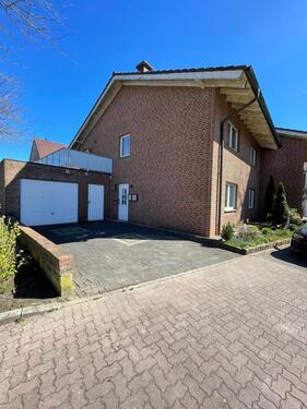 Foto - Traumhaft renovierte Maisonette-Wohnung mit 3,5 Zimmern