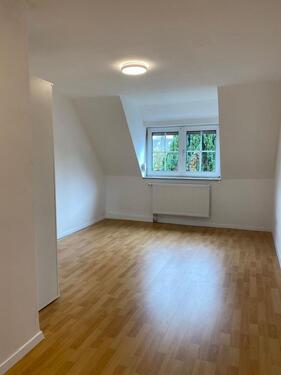 Foto - 1,5 Zimmer-WG in Neufahrn - 930,00 EUR Kaltmiete,