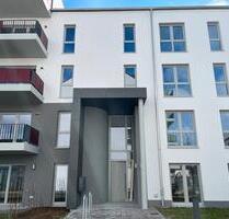 Lichtdurchflutete EG-Wohnung mit Sonnenterrasse & Gartenanteil - Wunstorf