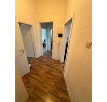 Helle großzügige 4-Zimmer Wohnung in Solingen Höhscheid