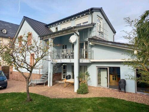 Foto - BIETERVERFAHREN 2 Familienhaus - 500.000,00&nbsp;EUR Kaufpreis, ca.&nbsp; 233,69&nbsp;m&sup2;