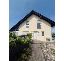 Freistehendes Einfamilienhaus mit 138m2 - Lohra