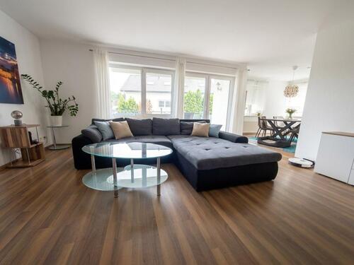 Foto - Modern + Schick, 3,5 Zi-Wohnung, 90 m2, Südbalkon, Stellpl., EBK