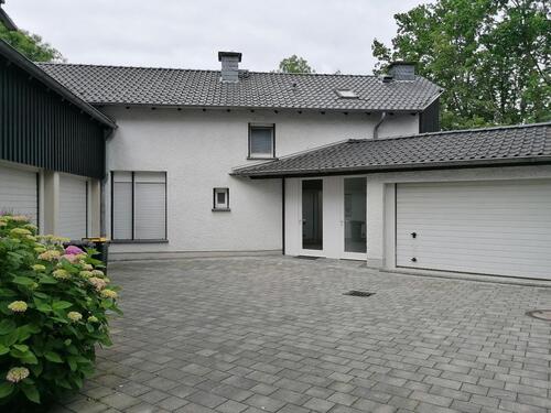 Foto - Mettmann-Metzkausen: von Privat 3-Zimmer-ETW, Doppelgarage