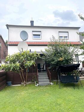 Foto - Zweifamilienhaus - 439.000,00 EUR Kaufpreis,