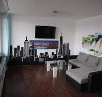 Helle 1-Zimmer-Wohnung mit großem Balkon - Villingen-Schwenningen Kopsbühl