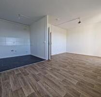 Ruhig wohnen & wohlfühlen – ideale Wohnung für Rentner und Paare ! - Halle (Saale) Halle-Neustadt