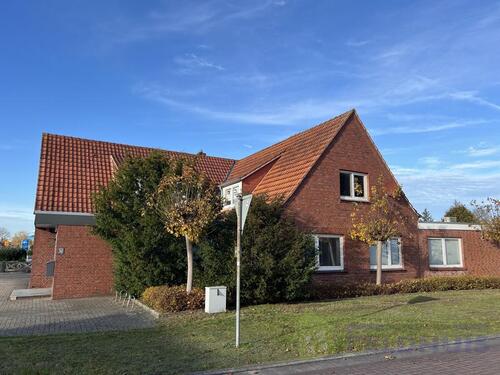 Foto - Oberwohnung mit ausreichend Platz in Moormerland-Warsingsfehn!