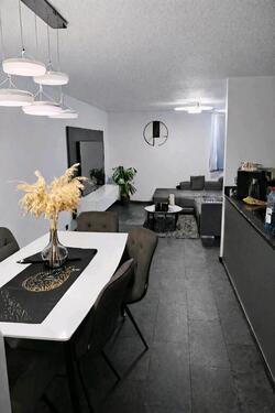 Foto - Sanierte,zentrale 2,5 Zimmerwohnung mit TG-Stellplatz.OHNE MAKLER